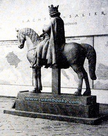 King Heinrich I statue